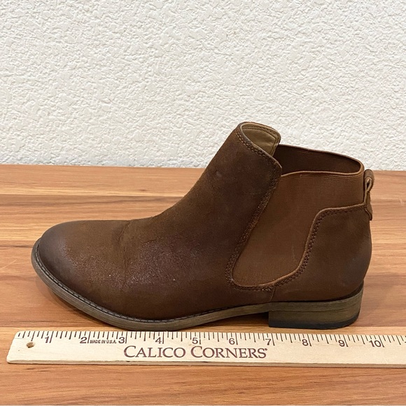 FRANCO SARTO “Kabrina” Cognac Brown Suede Leather Chelsea Ankle Boots Size 6.5 - Picture 9 of 14